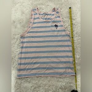 Old Navy men’s soft washed tank top — small